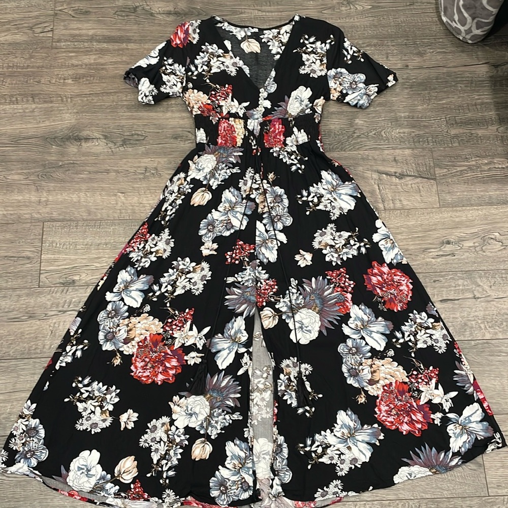 Black floral print dress, size S